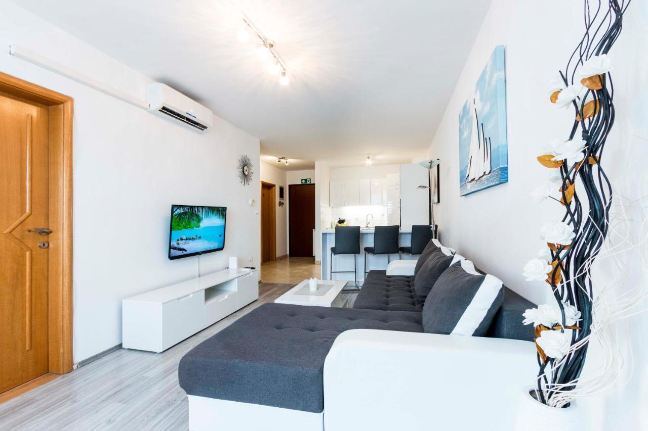 Apartment Elena Pula Dış mekan fotoğraf
